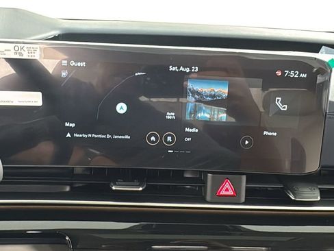 New 2026 Kia Carnival SX Prestige FWD image 27