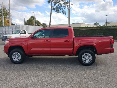 Certified 2022 Toyota Tacoma SR image 7