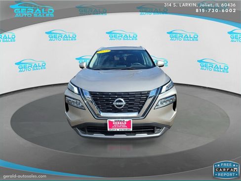 Used 2023 Nissan Rogue SL image 2