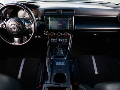 Used 2022 Toyota GR86 Premium w/ ALL Weather Mat Package (TMS)