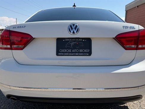 Used 2015 Volkswagen Passat TDI SEL Premium FWD image 8