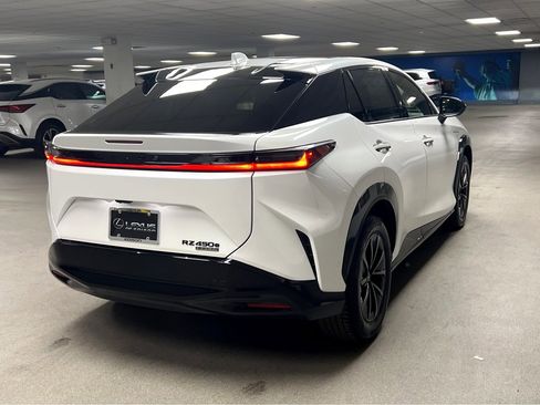 New 2026 Lexus RZ 450e AWD image 7