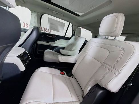 New 2026 Lincoln Aviator Reserve RWD image 27