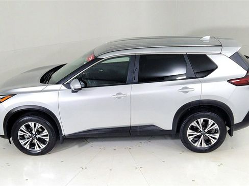 Certified 2023 Nissan Rogue SV image 12