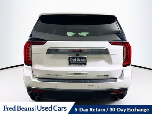 Used 2022 GMC Yukon XL AT4 AWD/4WD image 7