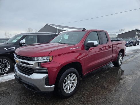 Used 2020 Chevrolet Silverado 1500 LT w/ All-Star Edition image 5