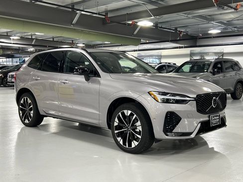 Certified 2026 Volvo XC60 B5 Plus w/ Protection Package Premier AWD/4WD image 1