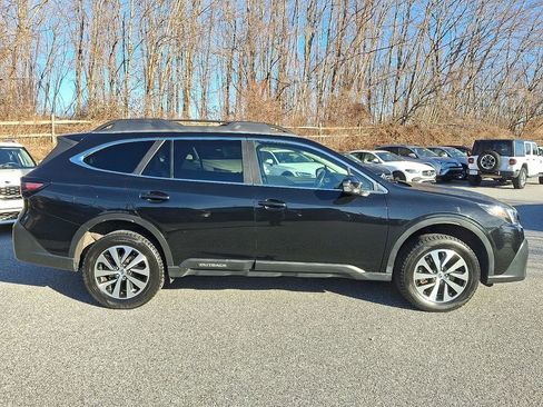 Used 2021 Subaru Outback Premium image 7