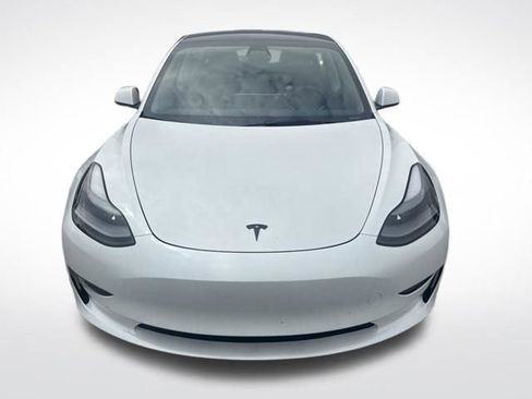 Used 2023 Tesla Model 3 Standard Range RWD image 8