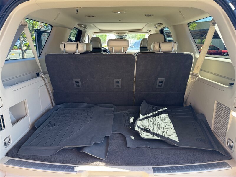 Used 2020 Lincoln Navigator L Reserve w/ Luxury Package AWD/4WD image 19