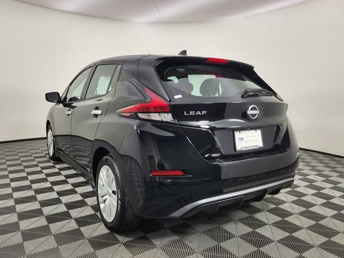 Used 2025 Nissan Leaf S FWD image 3
