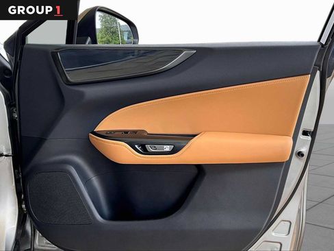 Used 2024 Lexus NX 250 FWD image 20