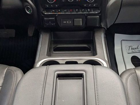Used 2021 Chevrolet Silverado 1500 LTZ AWD/4WD image 19
