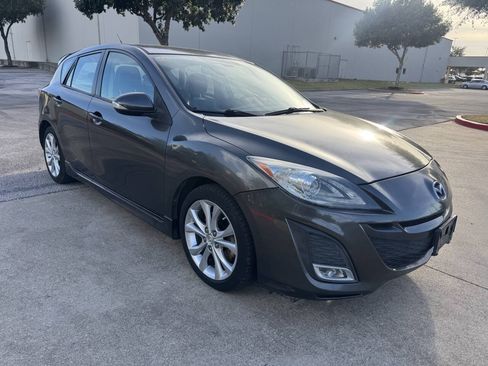 Used 2010 MAZDA MAZDA3 s Grand Touring FWD image 3