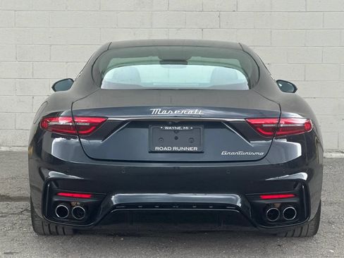 Used 2024 Maserati GranTurismo Trofeo AWD/4WD image 7