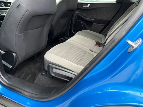 Used 2020 Ford Escape SE image 20