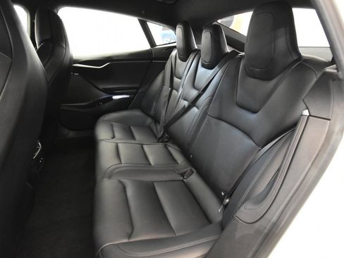 Used 2019 Tesla Model S Long Range image 14