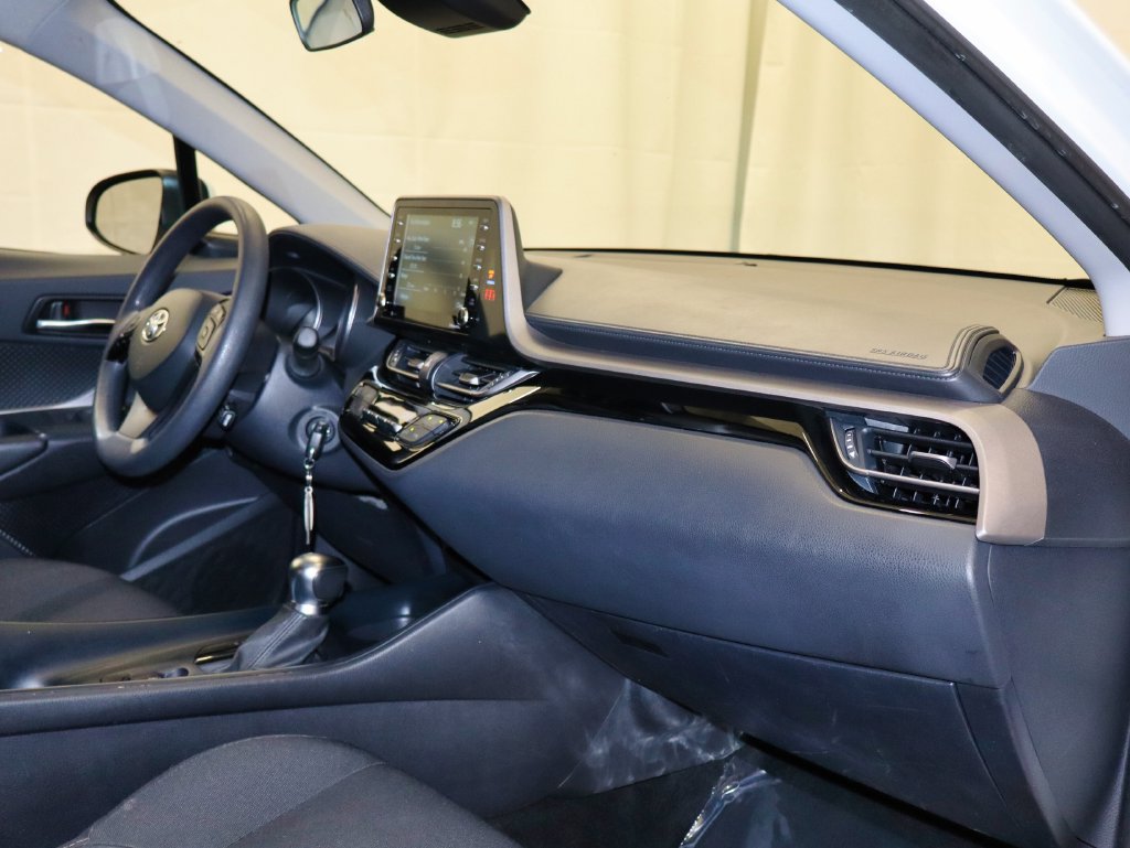Used 2021 Toyota C-HR LE FWD image 24
