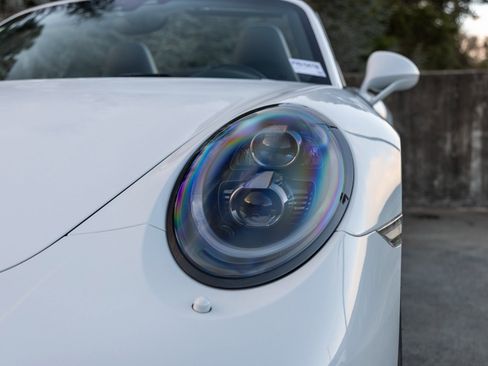 Used 2017 Porsche 911 Carrera 4S image 16