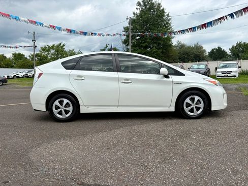 Used 2012 Toyota Prius Four FWD image 6