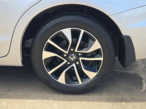 Used 2015 Honda Civic EX image 11