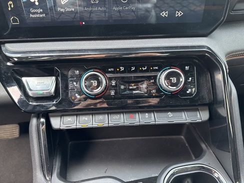 Used 2023 GMC Sierra 1500 AT4 w/ AT4 Premium Package image 24