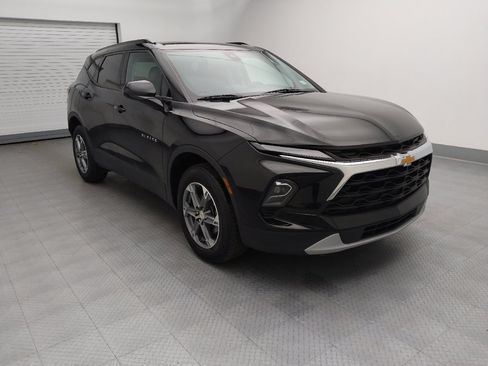 Used 2024 Chevrolet Blazer LT w/ Convenience Package FWD image 13