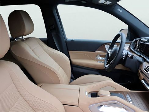 New 2026 Mercedes-Benz GLE 350 4MATIC image 8