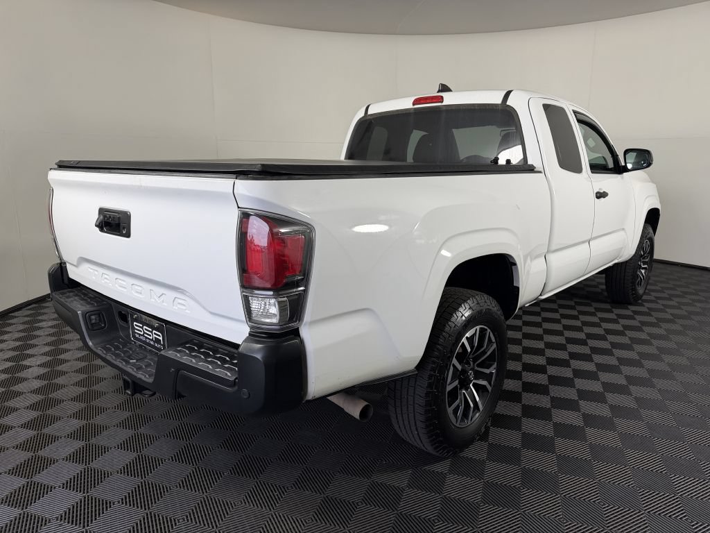Used 2020 Toyota Tacoma SR RWD image 5