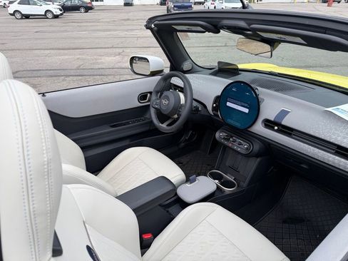 Used 2025 MINI Cooper S FWD image 21