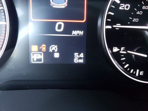 Used 2025 Subaru Outback Premium w/ Popular Package #1A image 15