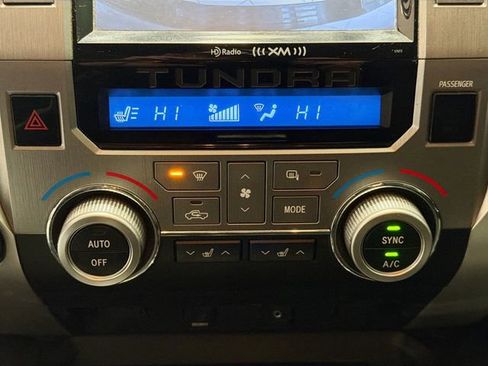 Used 2015 Toyota Tundra Limited w/ Limited Premium Package image 15