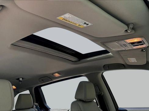 Used 2025 Honda Odyssey EX-L image 22