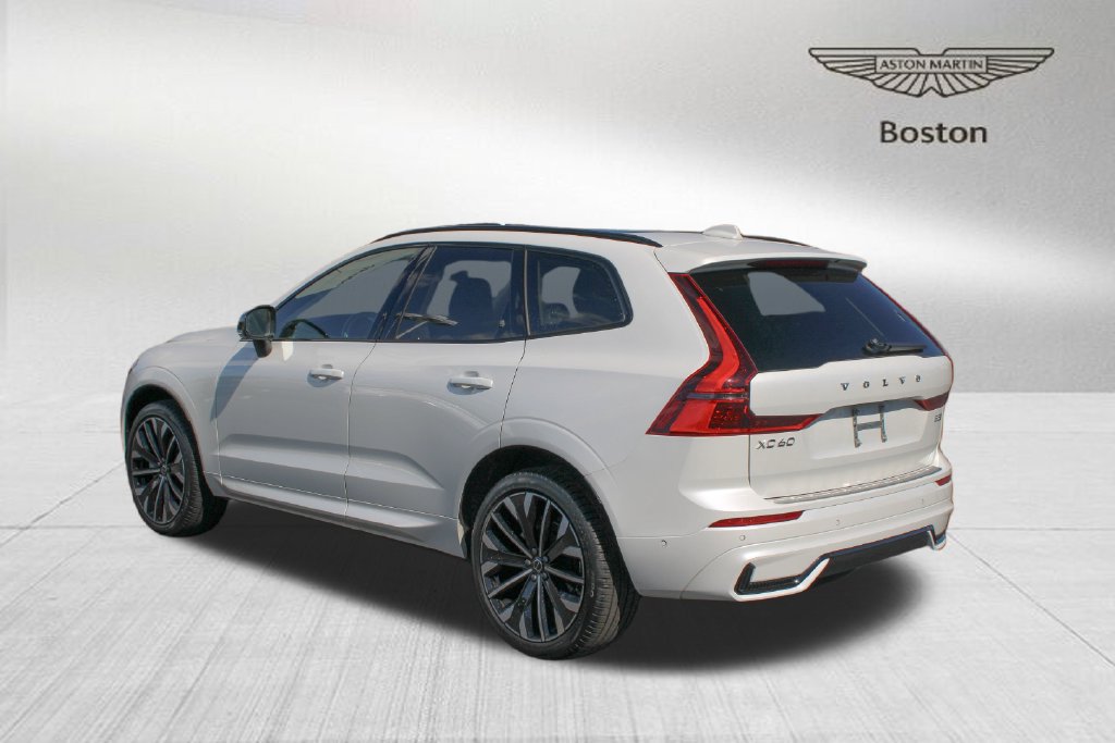 Used 2026 Volvo XC60 B5 Ultra AWD/4WD image 4