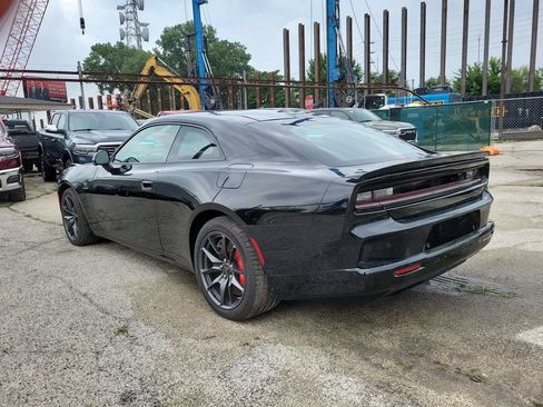 Used 2024 Dodge Charger Daytona Scat Pack w/ Plus Group AWD/4WD image 3