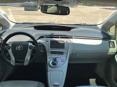 Used 2014 Toyota Prius Four w/ Solar Roof Package FWD image 26