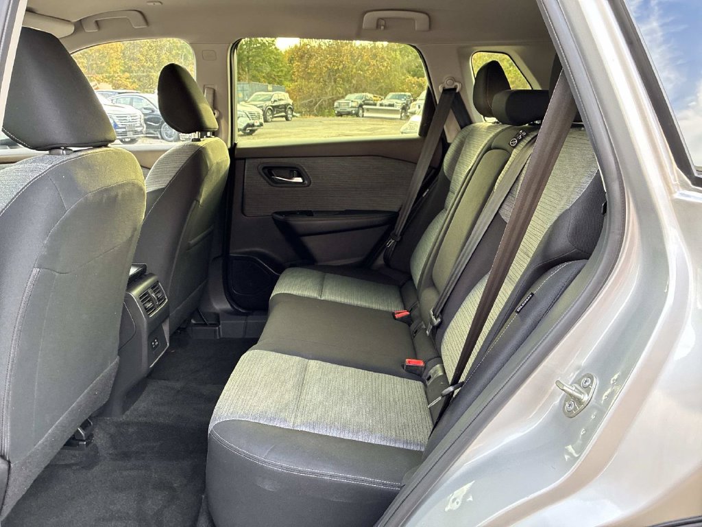 Certified 2023 Nissan Rogue SV AWD/4WD image 14