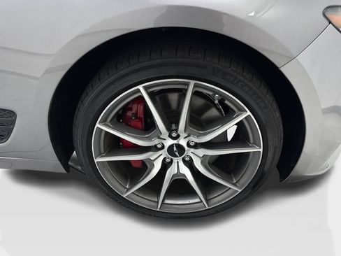 Used 2025 Genesis G70 2.5T RWD image 83
