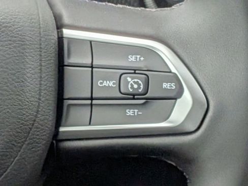 New 2026 Jeep Compass Latitude image 20