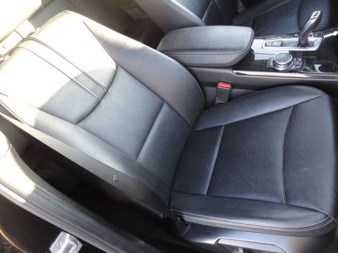 Used 2016 BMW X3 xDrive28d w/ Premium Package Essential image 8