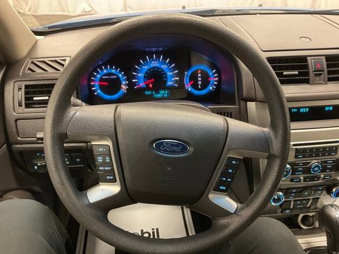 Used 2011 Ford Fusion SE image 20