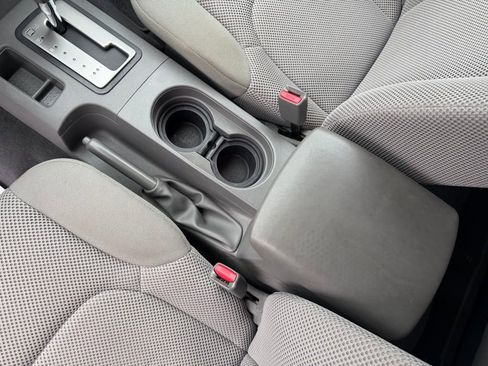 Used 2019 Nissan Frontier SV image 23