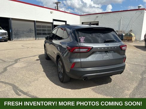 Used 2025 Ford Escape ST-Line w/ Tech Pack #1 FWD image 4