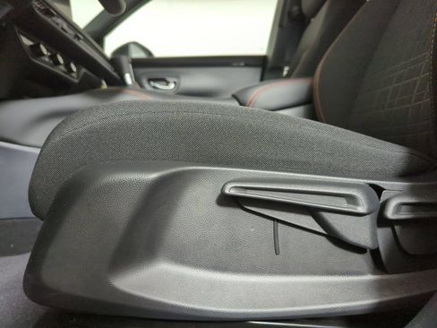 Certified 2026 Honda HR-V Sport image 26