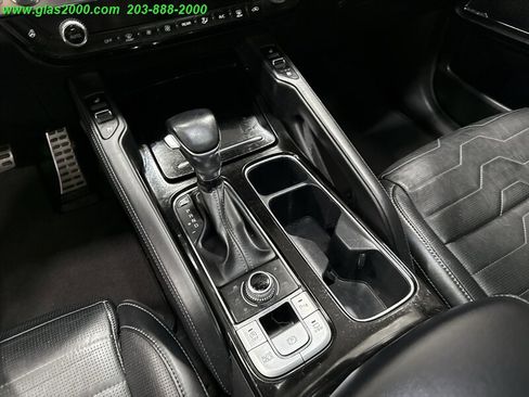 Used 2022 Kia Telluride SX w/ SX Prestige Package image 34