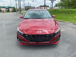 Used 2022 Hyundai Elantra Limited FWD video 2