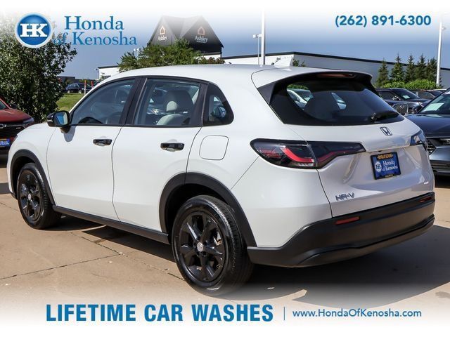 Certified 2025 Honda HR-V LX image 3