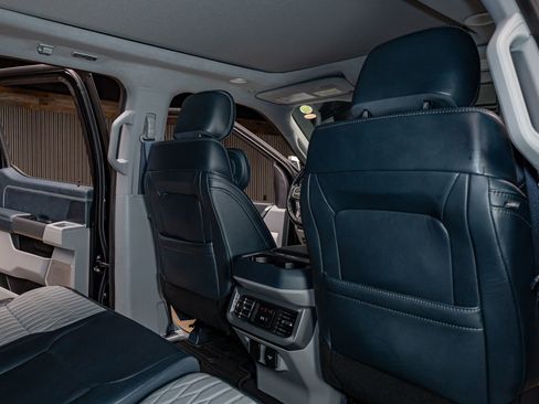 Used 2024 Ford F250 Limited image 26