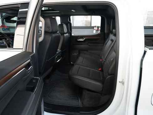 Used 2024 GMC Sierra 1500 Denali w/ Denali Reserve Package AWD/4WD image 32