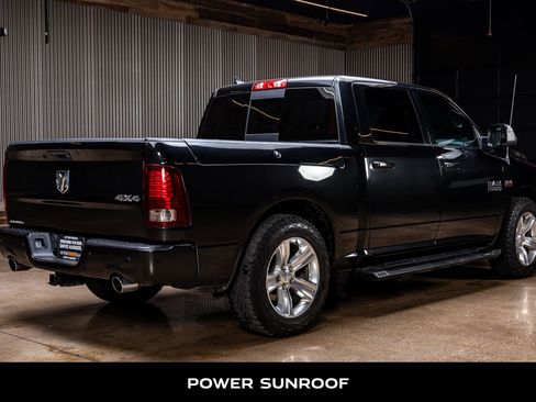 Used 2017 RAM 1500 Sport image 9